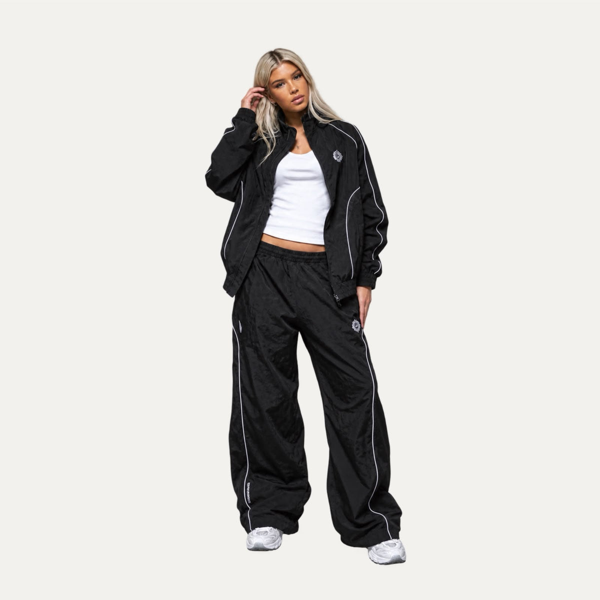 Tracksuit BROKEN PLANET